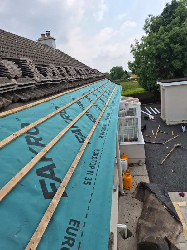 Bungalow re-roof, membrane on, Delta Roofing
